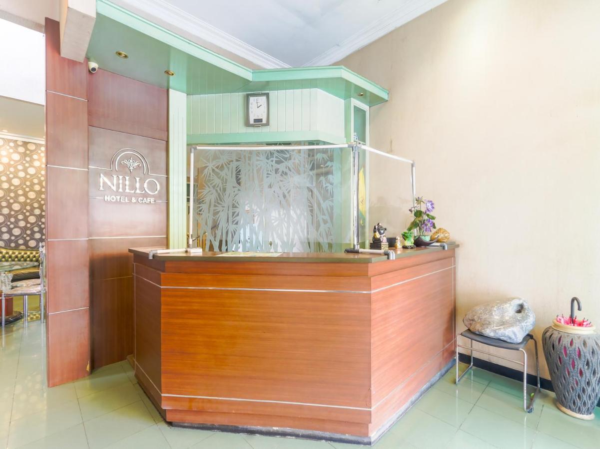 Oyo 90788 Nillo Hotel Kebumen Exteriör bild